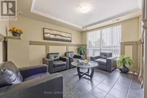 1403 - 1030 Coronation Drive, London, ON - Indoor