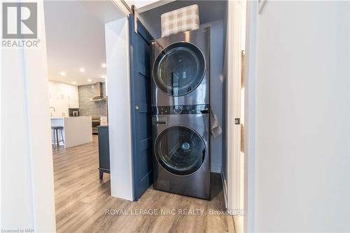 109 - 8111 Forest Glen Drive, Niagara Falls, ON - Indoor Photo Showing Laundry Room