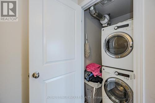 E - 235 Rachel Crescent, Kitchener, ON - Indoor Photo Showing Laundry Room