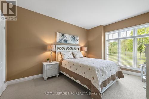 5045 Michener Road, Fort Erie, ON - Indoor Photo Showing Bedroom