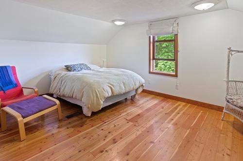 2639 Erickson Road, Erickson, BC - Indoor Photo Showing Bedroom