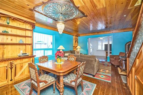 30 Auditorium Circle, Grimsby, ON - Indoor Photo Showing Dining Room