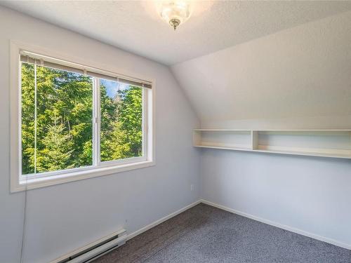 5555 Maebelle Rd, Port Alberni, BC - Indoor Photo Showing Other Room