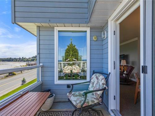 206-3132 Island Hwy West, Qualicum Beach, BC - Outdoor With Balcony With Exterior