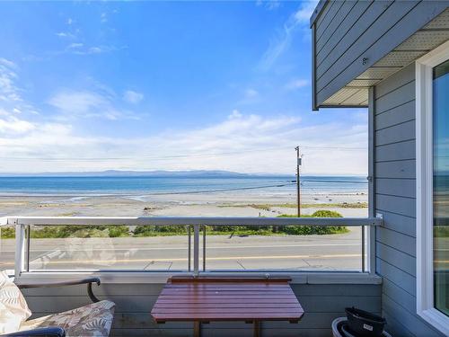 206-3132 Island Hwy West, Qualicum Beach, BC - Outdoor With Body Of Water With View