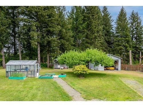 2236 Glenmore Rd, Campbell River, BC - Outdoor With Backyard