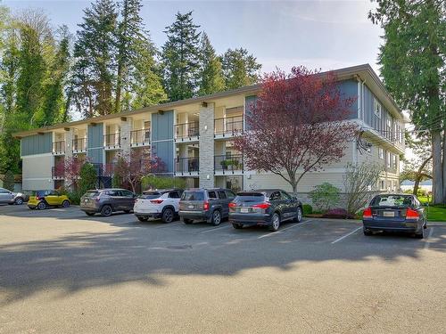 312-2059 Kaltasin Rd, Sooke, BC - Outdoor With Facade