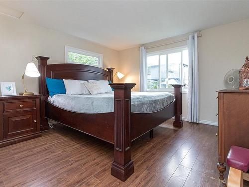 6550 Throup Rd, Sooke, BC - Indoor Photo Showing Bedroom