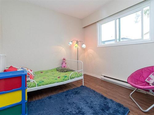 6550 Throup Rd, Sooke, BC - Indoor Photo Showing Bedroom