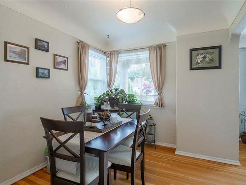 4297 Princess Rd, Port Alberni, BC - Indoor Photo Showing Dining Room