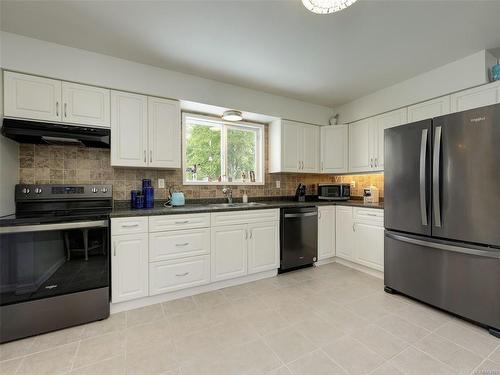 2271 French Rd North, Sooke, BC - Indoor Photo Showing Kitchen With Double Sink