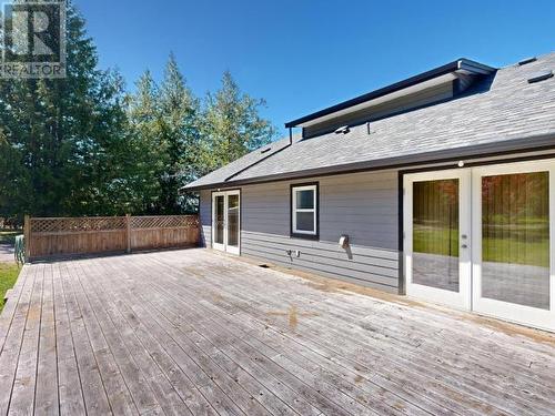 4532 Manson Ave, Powell River, BC - Outdoor With Deck Patio Veranda With Exterior