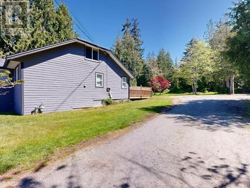 4532 Manson Ave, Powell River, BC - Outdoor