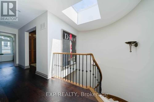 13 Balmoral Avenue, Toronto, ON - Indoor Photo Showing Other Room
