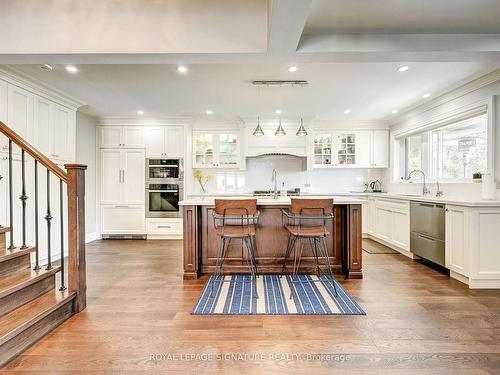 116 Alamosa Dr, Toronto, ON - Indoor Photo Showing Kitchen