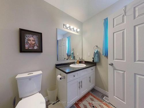 207 Eden Oak Tr, Kitchener, ON - Indoor Photo Showing Bathroom