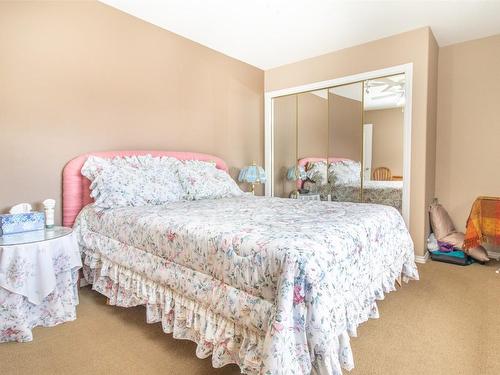 3149 Shetler Drive, Westbank, BC - Indoor Photo Showing Bedroom