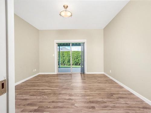 18-6450 Okanagan Landing Road, Vernon, BC - Indoor Photo Showing Other Room