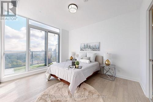 1801 - 609 Avenue Road, Toronto, ON - Indoor Photo Showing Bedroom