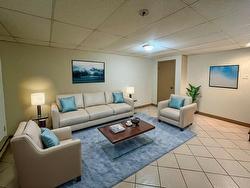 Family room - 