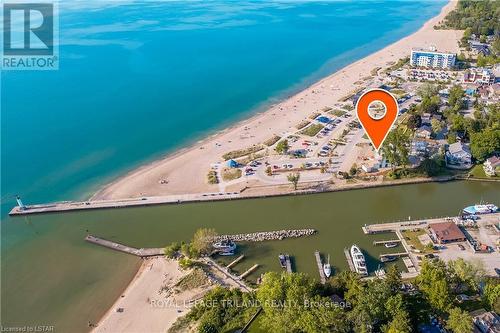 4 Kilally Lane, Lambton Shores (Grand Bend), ON 