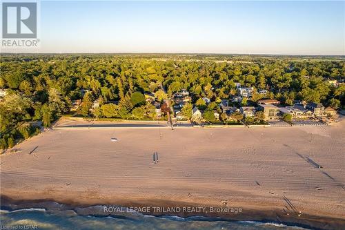 4 Kilally Lane, Lambton Shores (Grand Bend), ON 