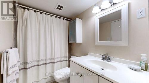 507 - 1555 Avenue Road, Toronto, ON - Indoor Photo Showing Bathroom
