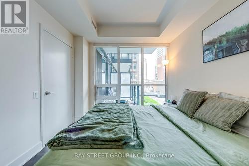407 - 30 Roehampton Avenue, Toronto, ON - Indoor Photo Showing Bedroom