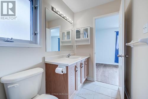 5438 Sweetgrass Gate, Mississauga, ON - Indoor Photo Showing Bathroom