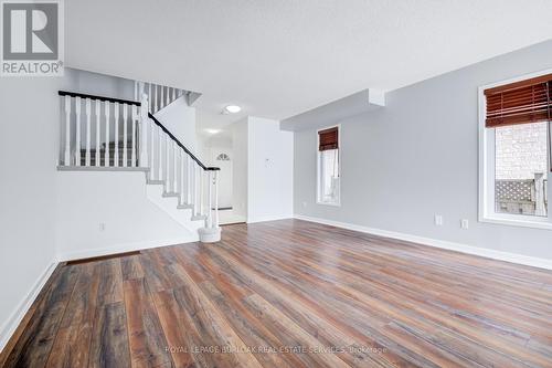 5438 Sweetgrass Gate, Mississauga, ON - Indoor Photo Showing Other Room