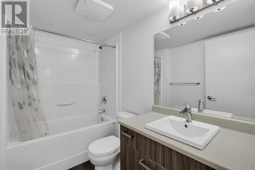 775 Academy Way Unit# 208, Kelowna, BC - Indoor Photo Showing Bathroom