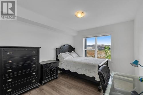 775 Academy Way Unit# 208, Kelowna, BC - Indoor Photo Showing Bedroom