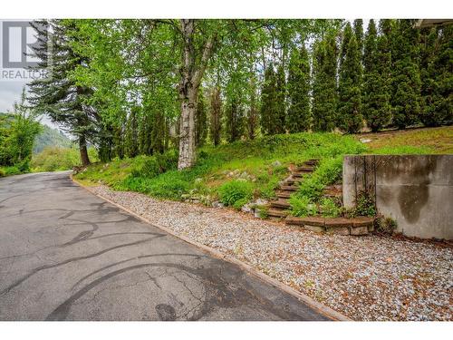 125 Mill Road, Fruitvale, BC - Outdoor