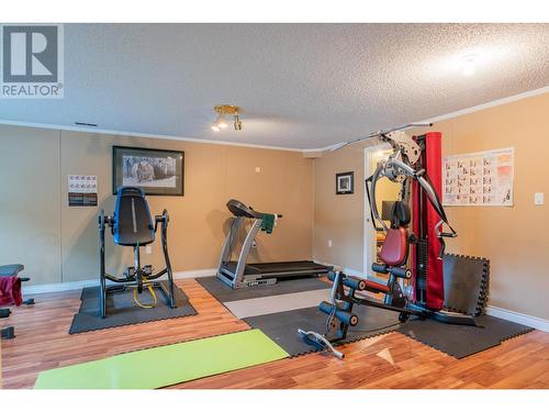 125 Mill Road, Fruitvale, BC - Indoor Photo Showing Gym Room