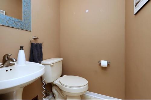 2935 Headon Forest Drive|Unit #23, Burlington, ON - Indoor Photo Showing Bathroom