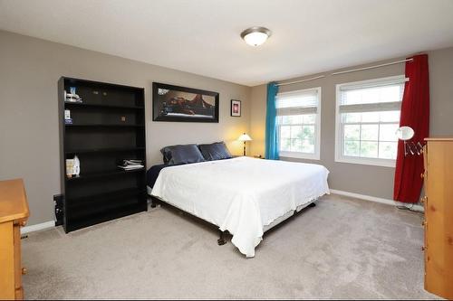 2935 Headon Forest Drive|Unit #23, Burlington, ON - Indoor Photo Showing Bedroom