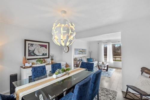 22 Paris Road, Brantford, ON - Indoor Photo Showing Dining Room