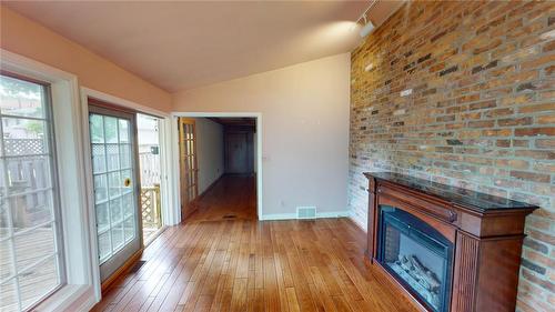 3 Rusholme Crescent, St. Catharines, ON - Indoor With Fireplace