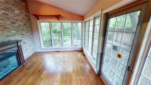 3 Rusholme Crescent, St. Catharines, ON - Indoor Photo Showing Other Room With Fireplace