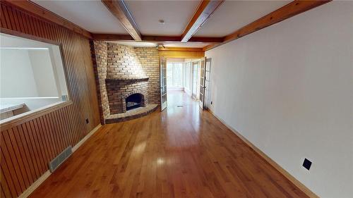 3 Rusholme Crescent, St. Catharines, ON - Indoor Photo Showing Other Room With Fireplace