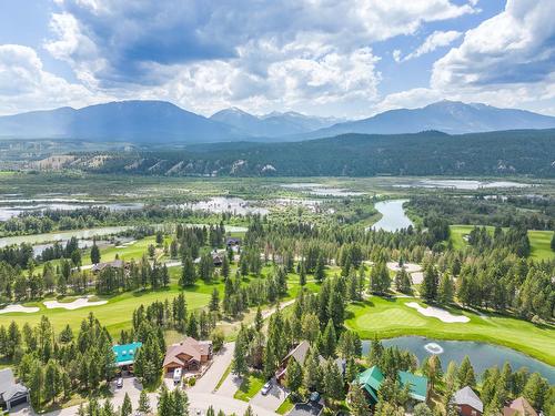 7496 Jackson Avenue, Radium Hot Springs, BC - Outdoor With View
