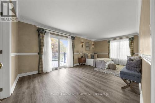 2368 #17 Haldimand Road, Haldimand, ON - Indoor Photo Showing Living Room