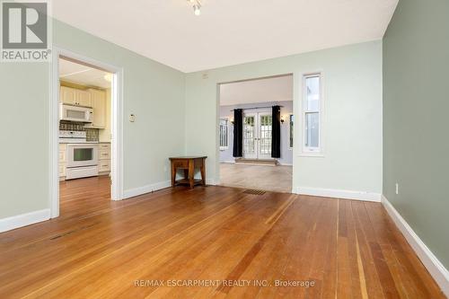 122 Main Street S, Guelph/Eramosa, ON - Indoor Photo Showing Other Room