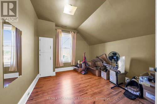 4932 Fly Road, Lincoln, ON - Indoor Photo Showing Other Room