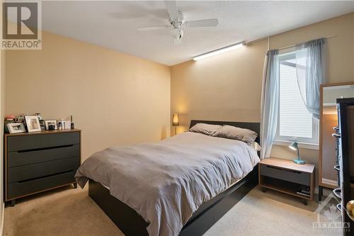 58 Townsend Drive, Ottawa, ON - Indoor Photo Showing Bedroom