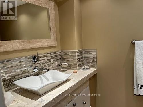 6 - 30 Laguna Parkway, Ramara (Brechin), ON - Indoor Photo Showing Bathroom