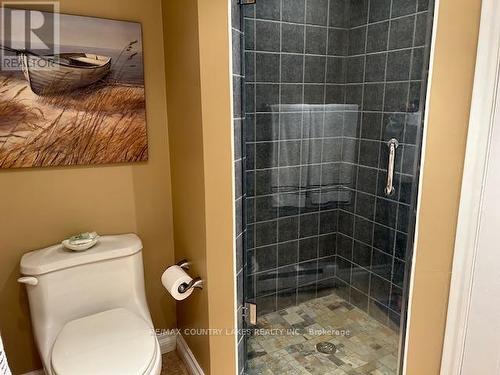 6 - 30 Laguna Parkway, Ramara (Brechin), ON - Indoor Photo Showing Bathroom