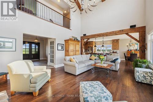 5419 6Th Line, Port Hope, ON - Indoor Photo Showing Living Room