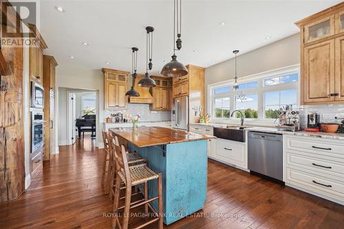 5419 6Th Line, Port Hope, ON - Indoor Photo Showing Kitchen With Upgraded Kitchen