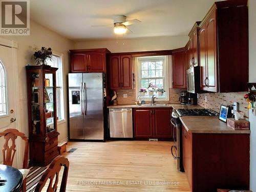 3472 Monck Road, Kawartha Lakes, ON - Indoor Photo Showing Kitchen With Double Sink